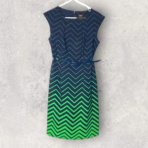 Dresses | Navy And Green Chevron Belted Dress Size 1 | Poshmark